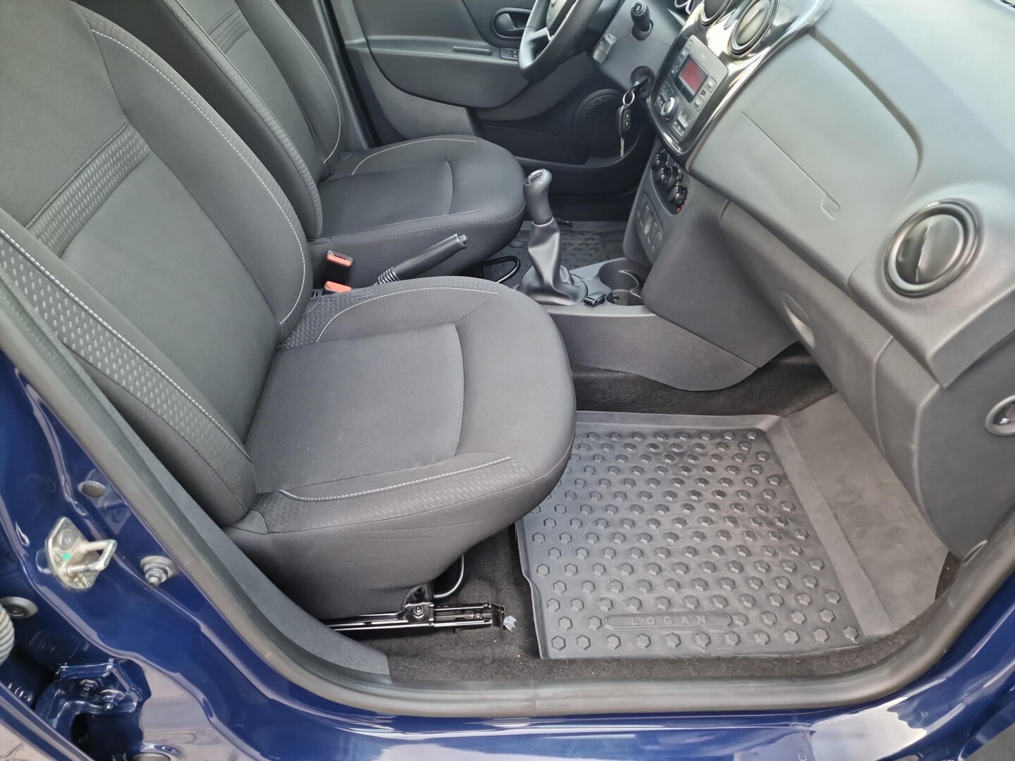 Dacia Logan