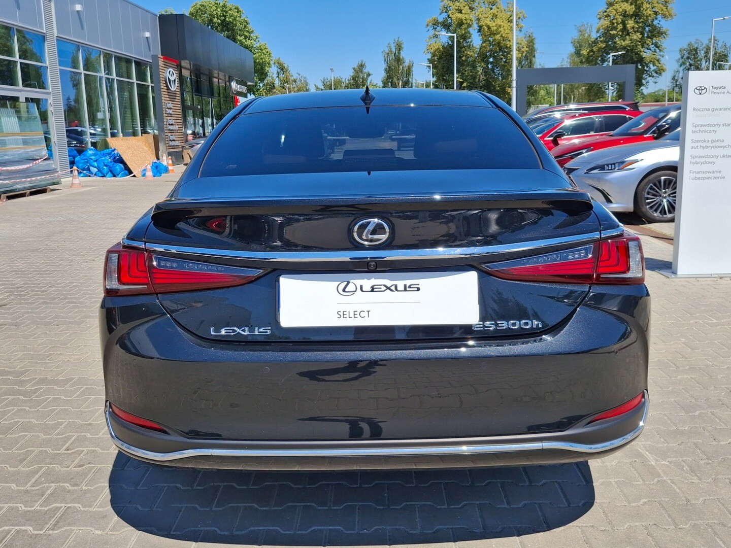 Lexus ES