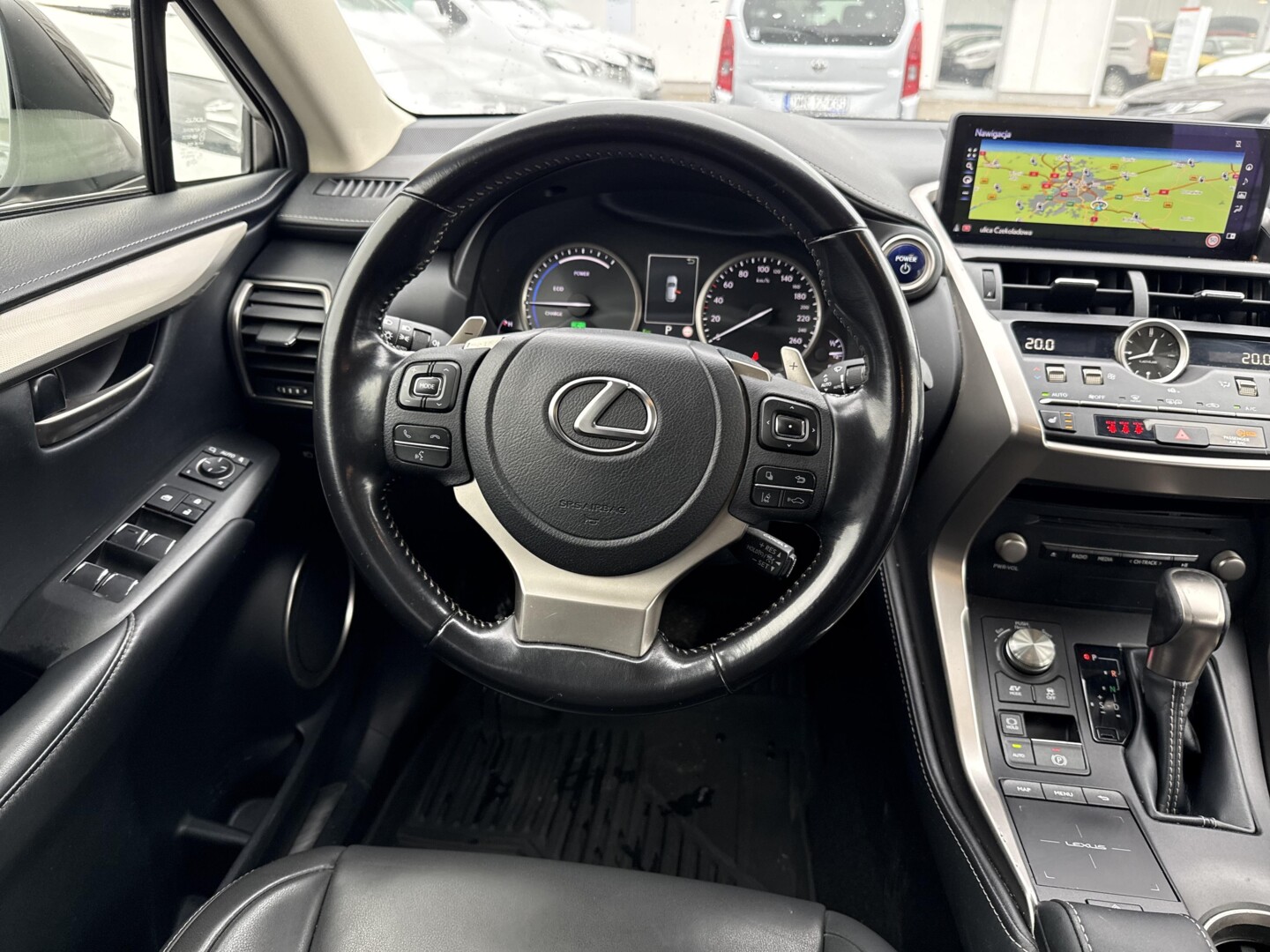 Lexus NX