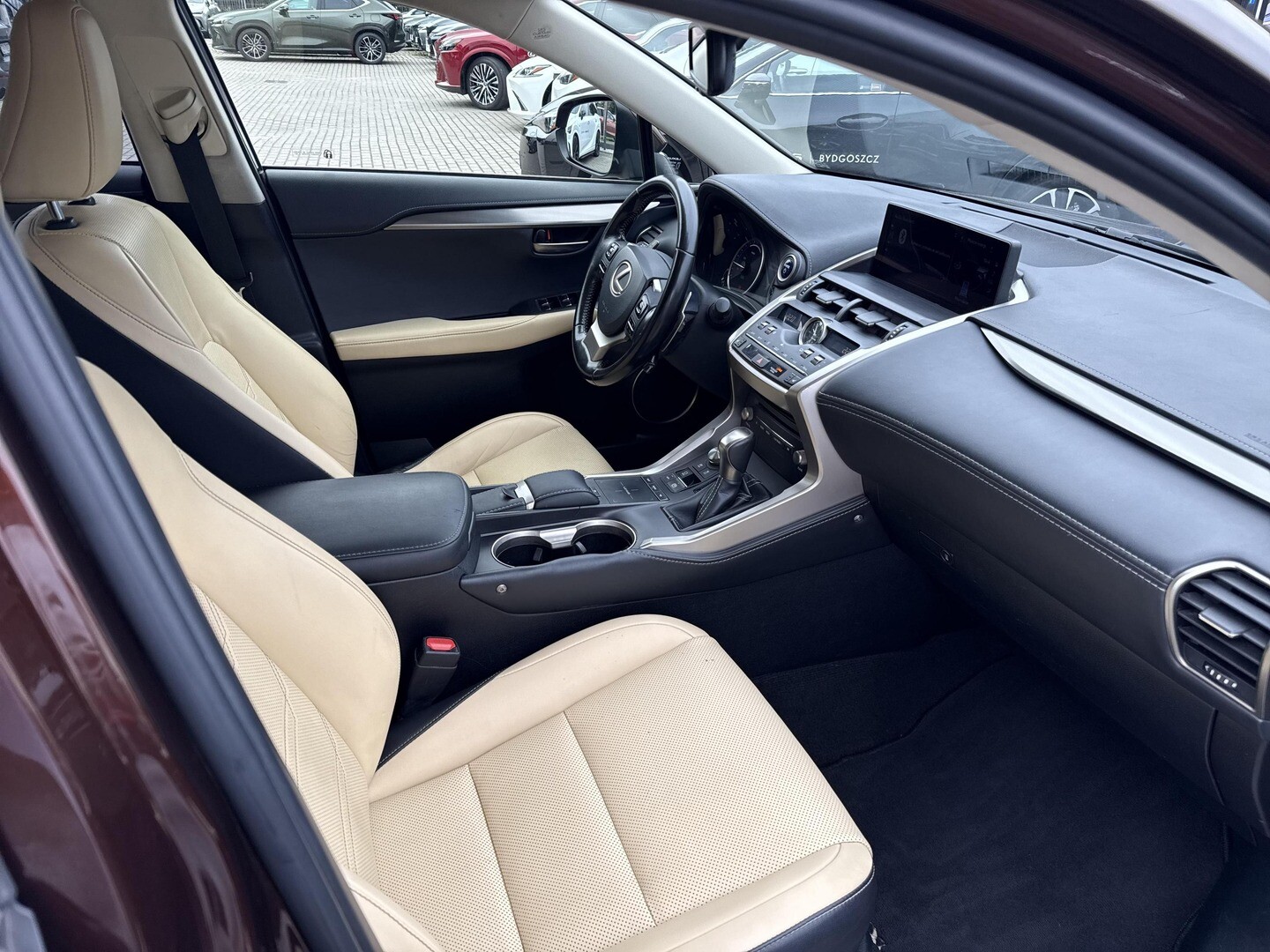 Lexus NX