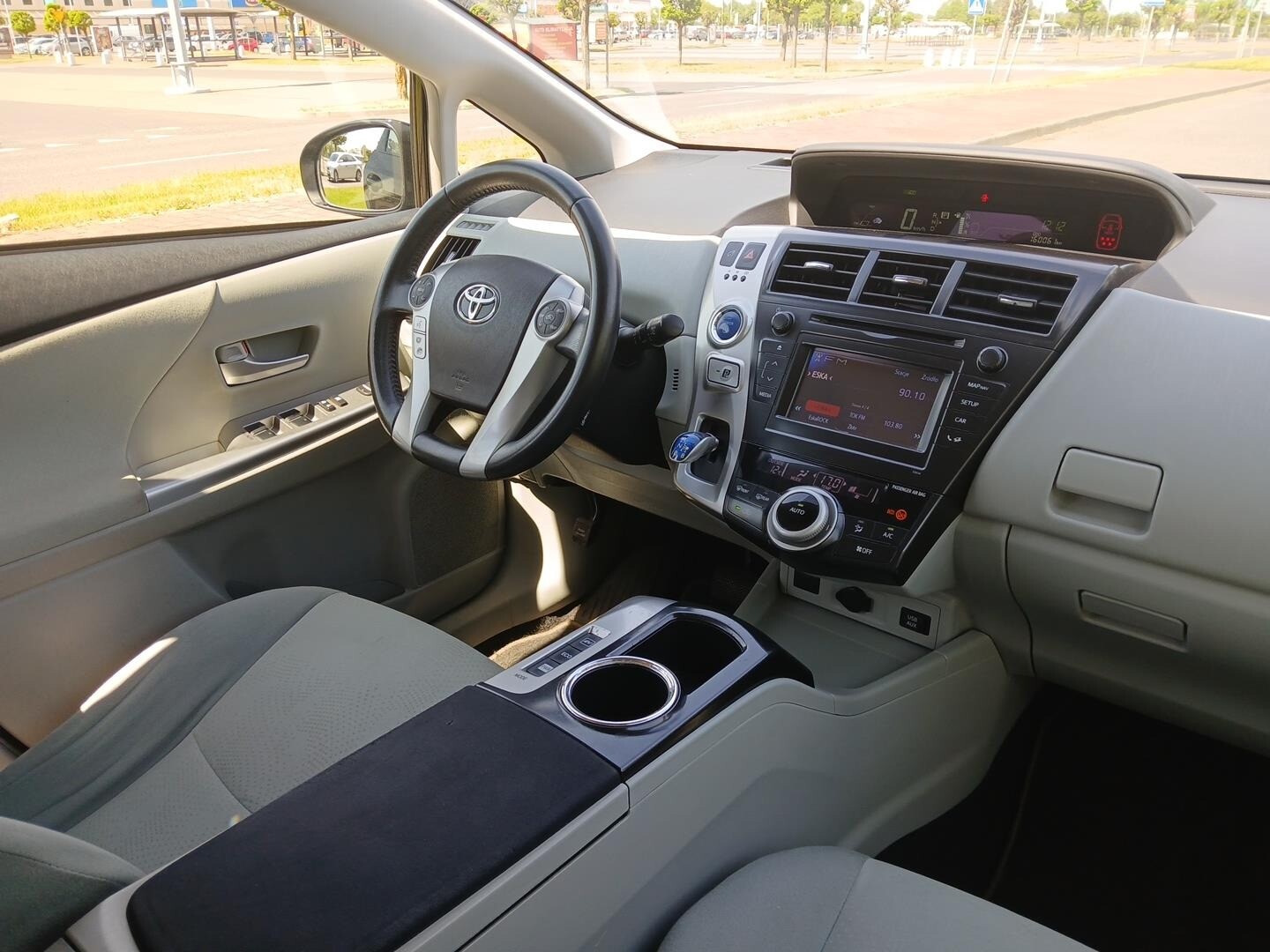 Toyota Prius+