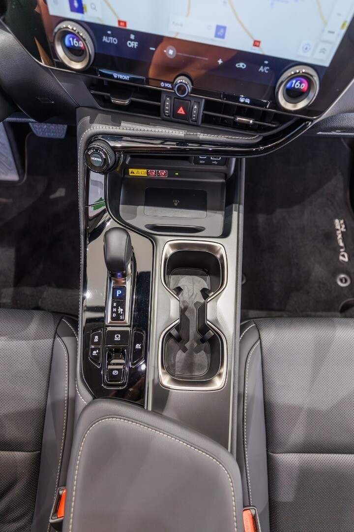 Lexus NX