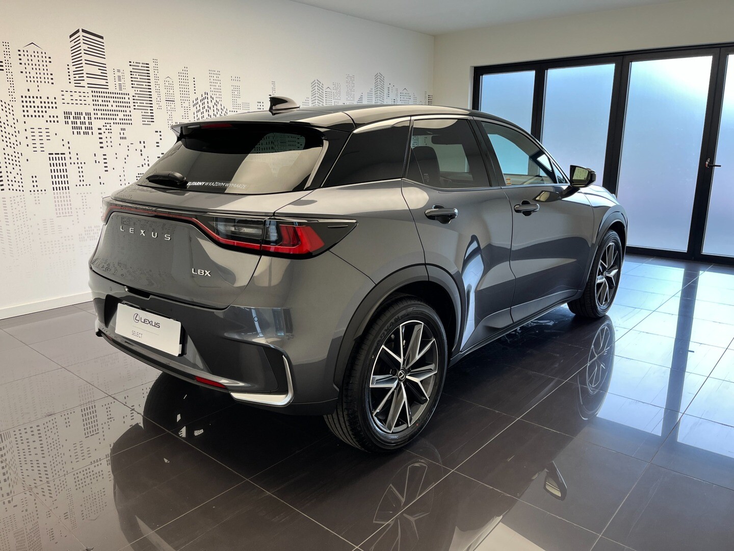 Lexus LBX
