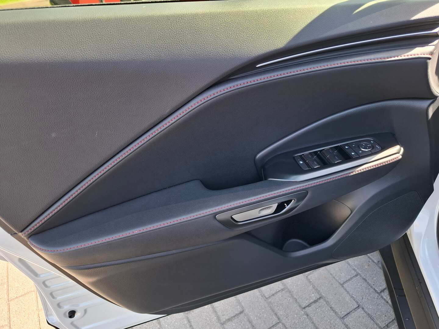 Lexus LBX