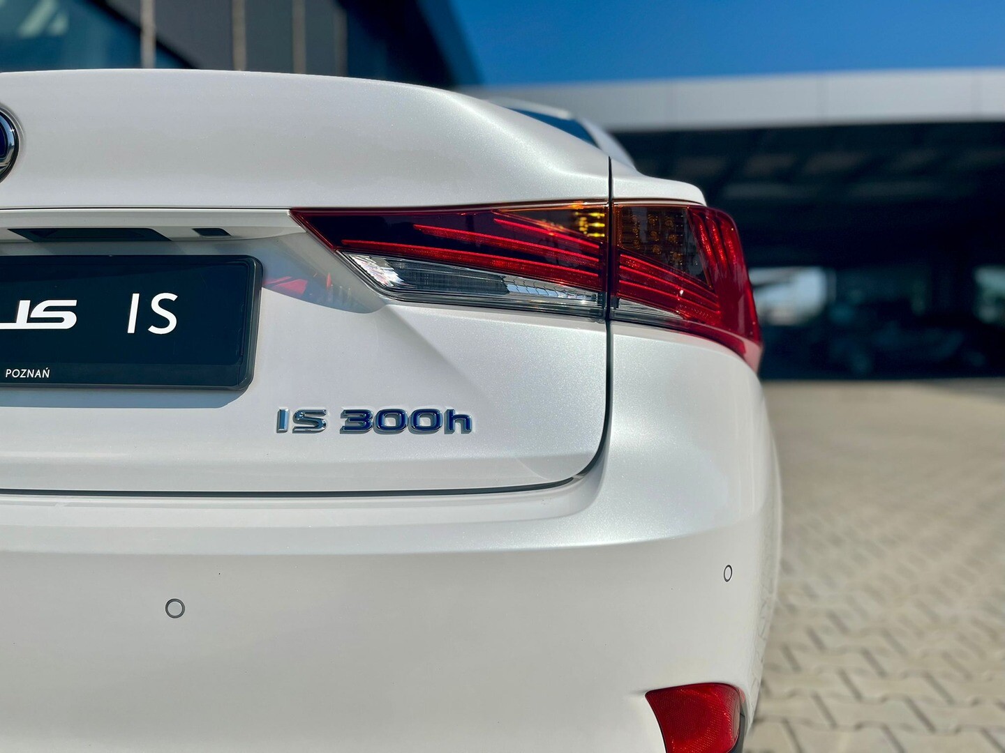 Lexus IS