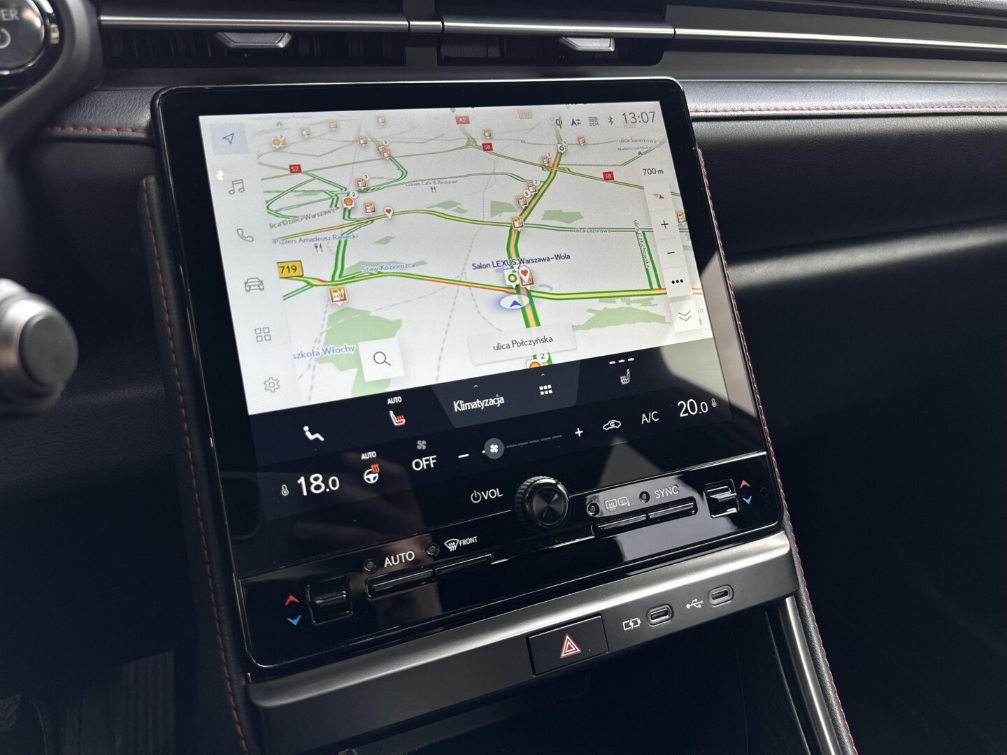 Lexus LBX