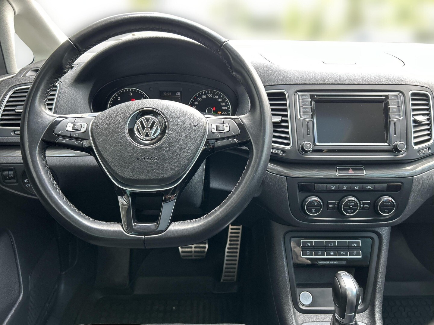 Volkswagen Sharan