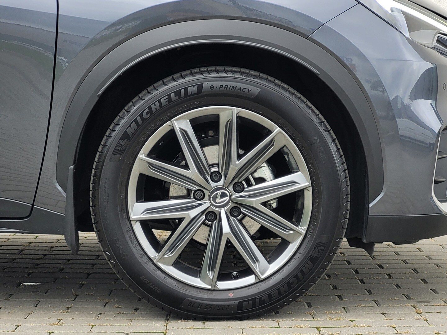 Lexus LBX