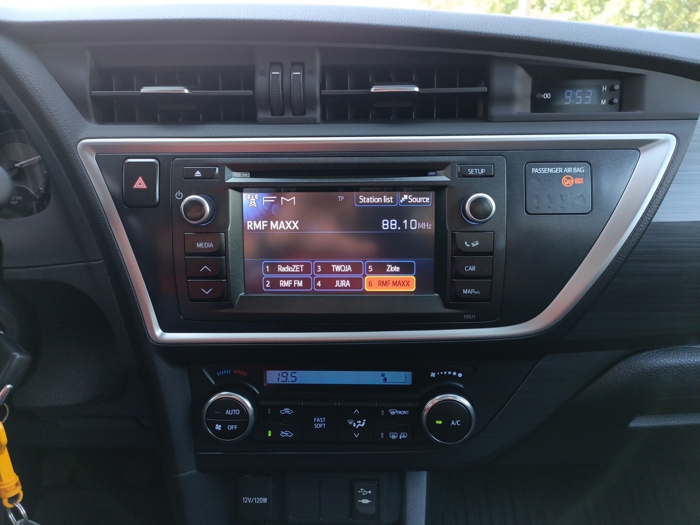 Toyota Auris