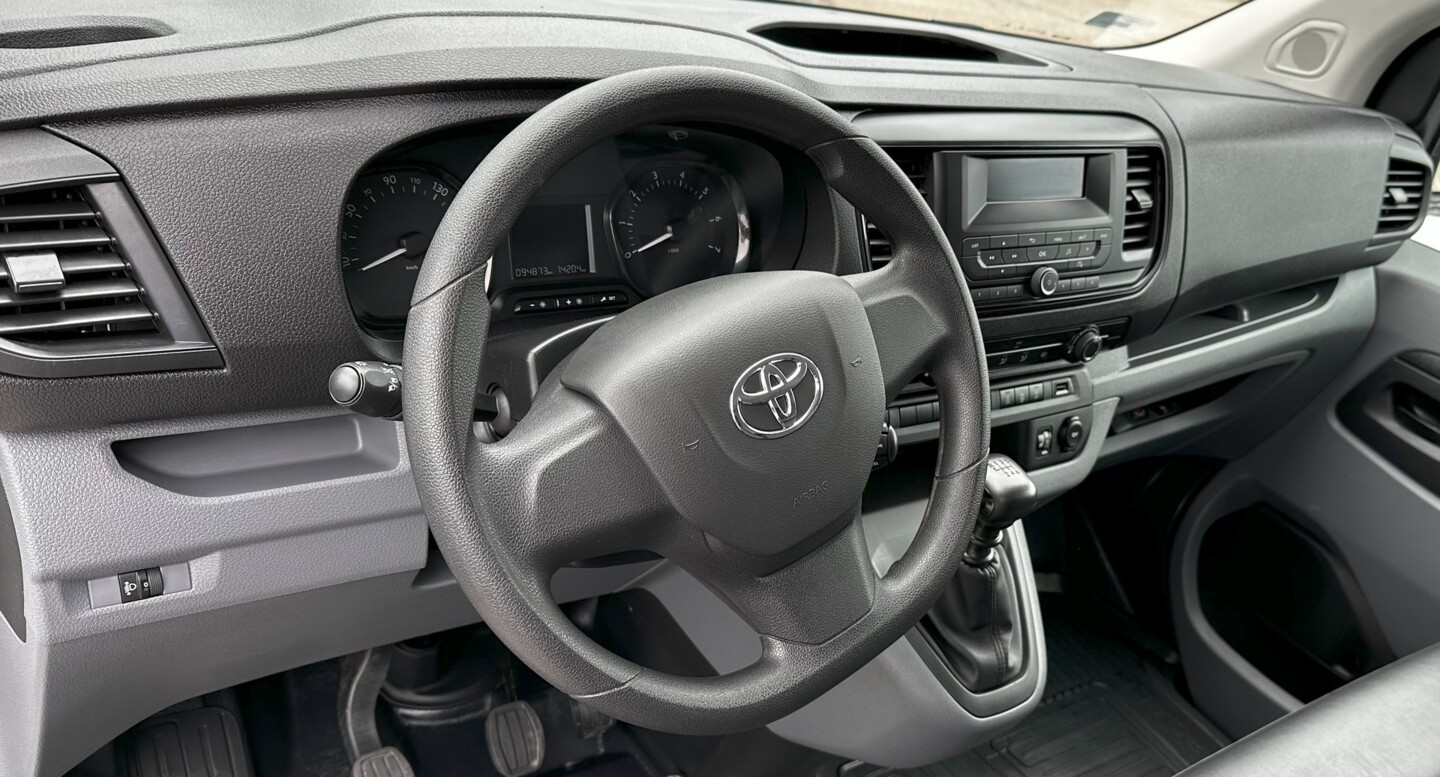 Toyota PROACE