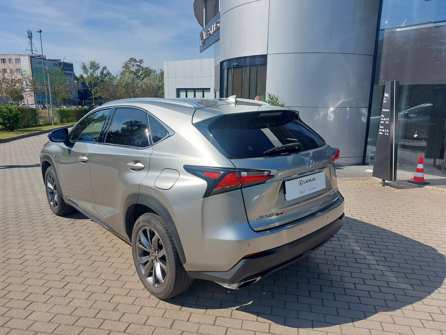 Lexus NX