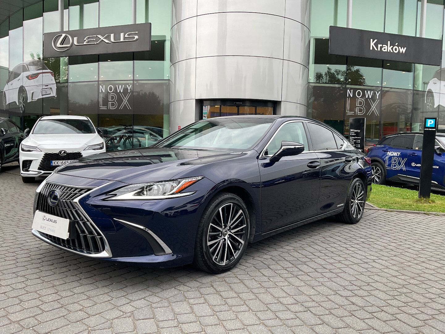 Lexus ES