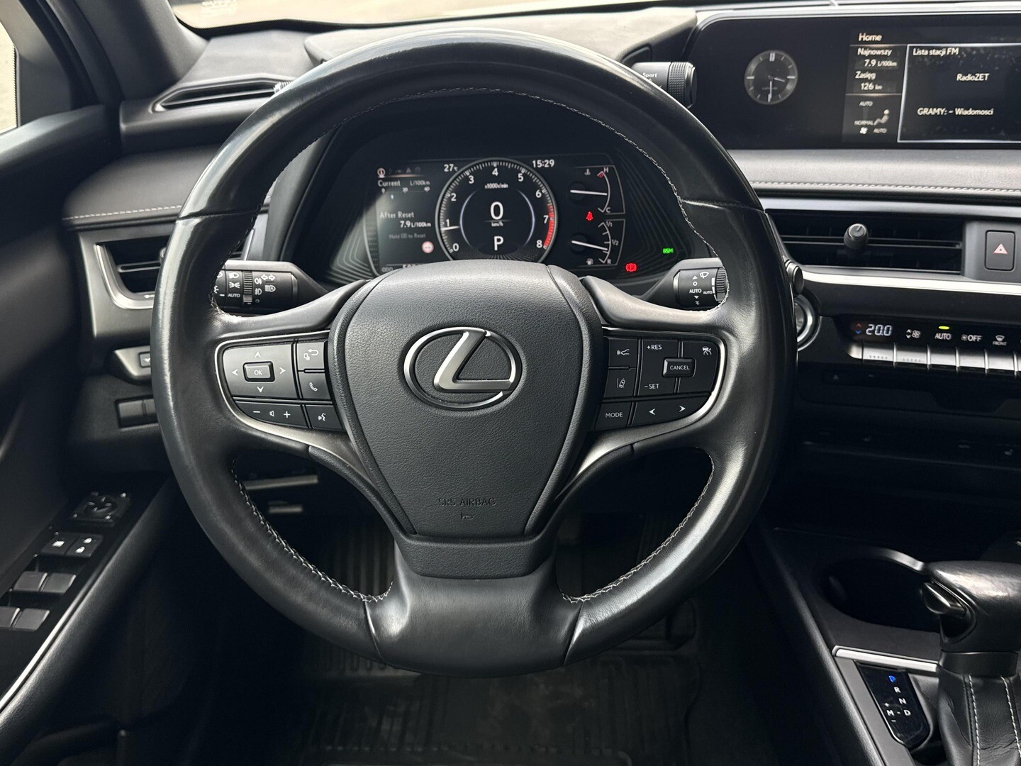Lexus UX