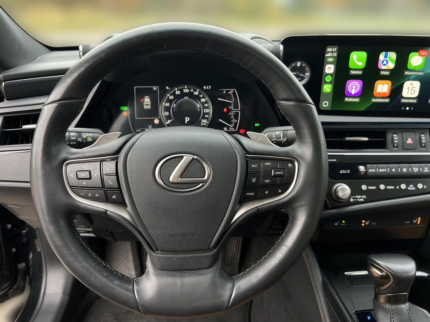 Lexus ES