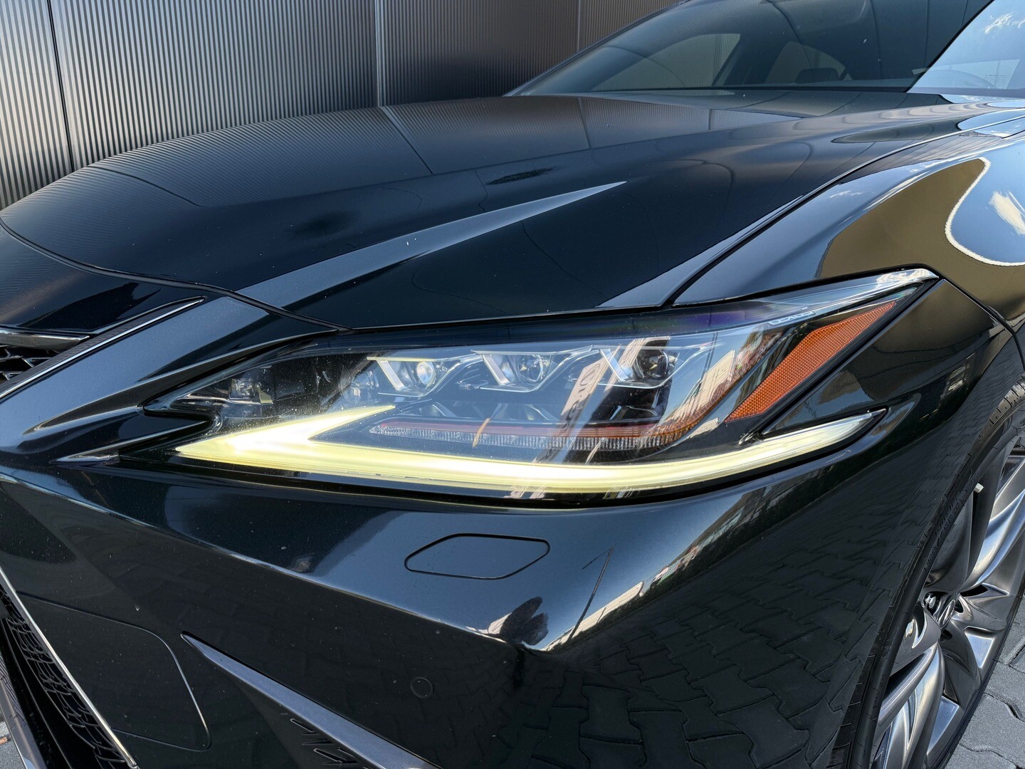 Lexus ES