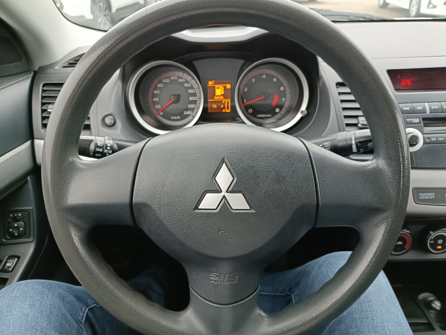 Mitsubishi Lancer