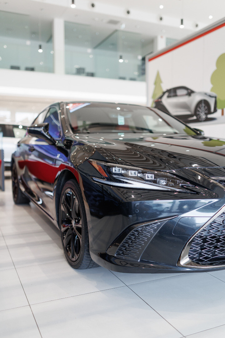 Lexus ES