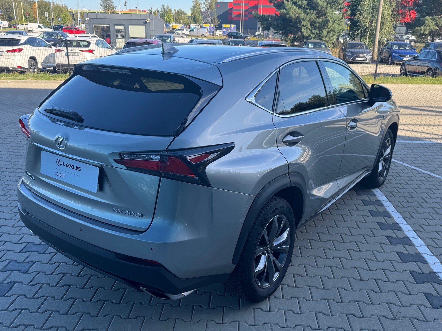 Lexus NX