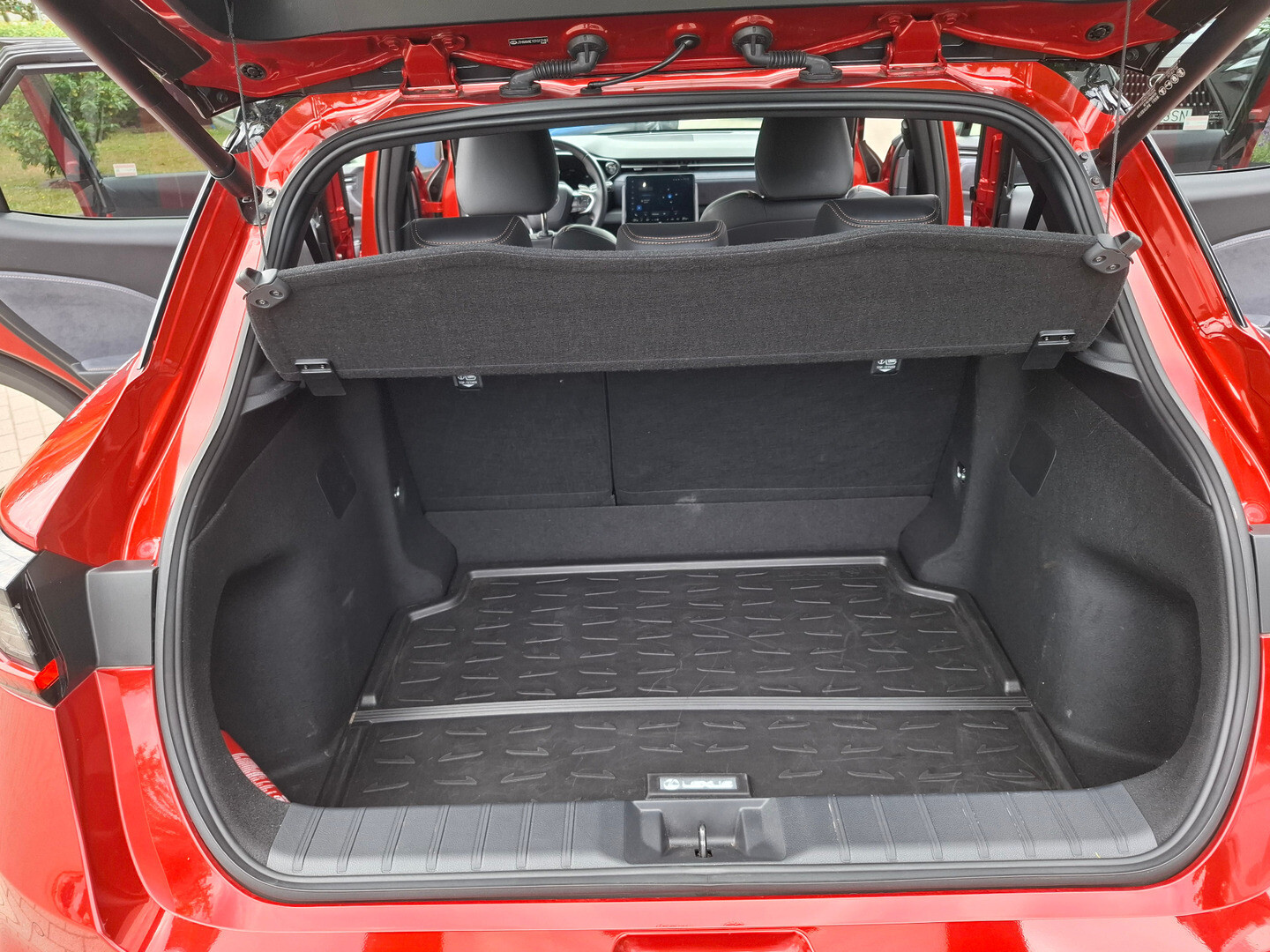 Lexus LBX