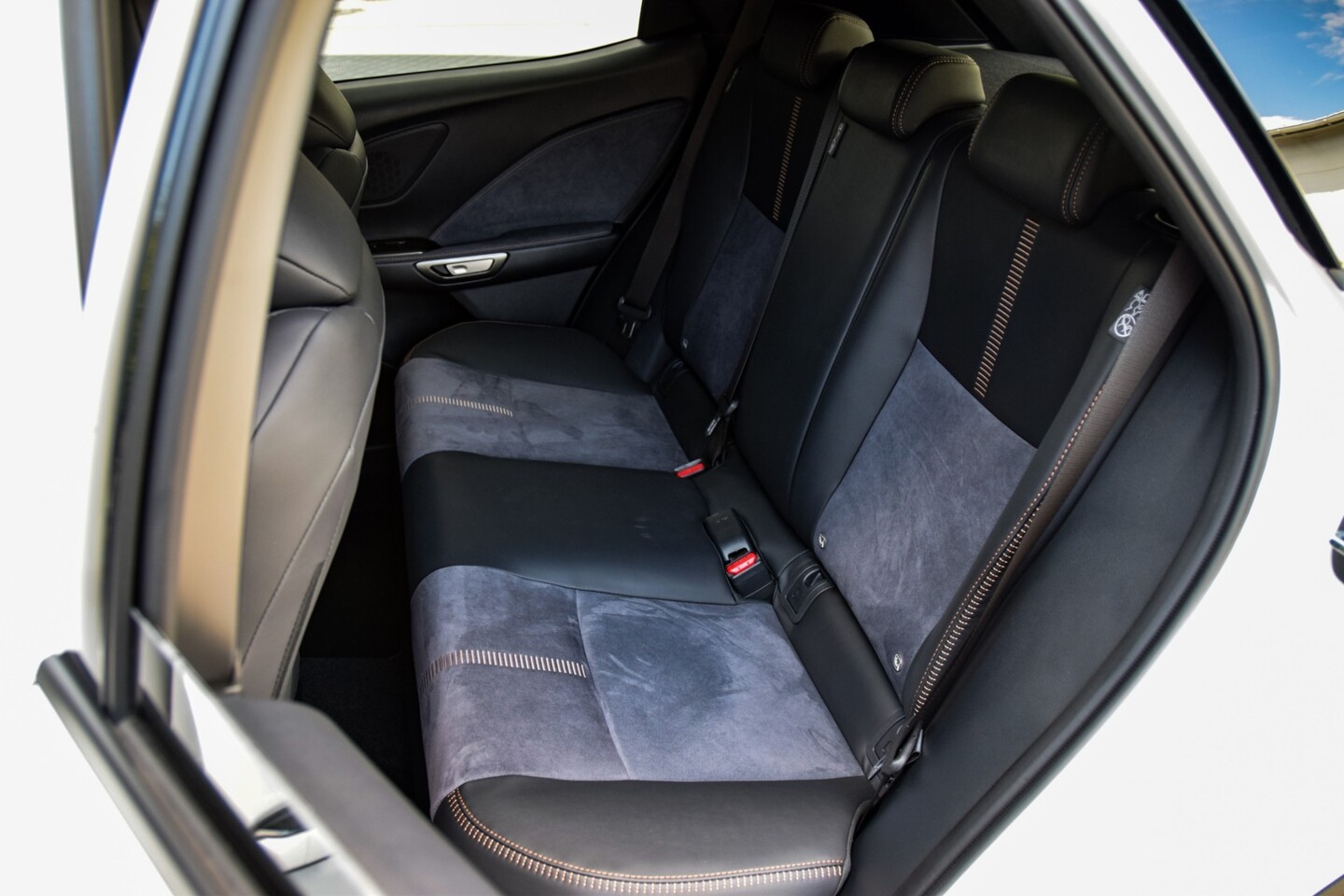 Lexus LBX