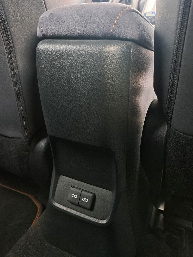 Lexus LBX