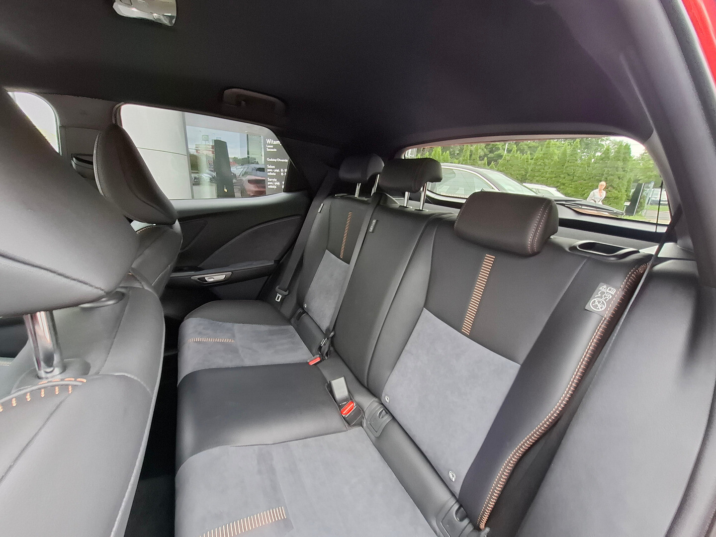 Lexus LBX