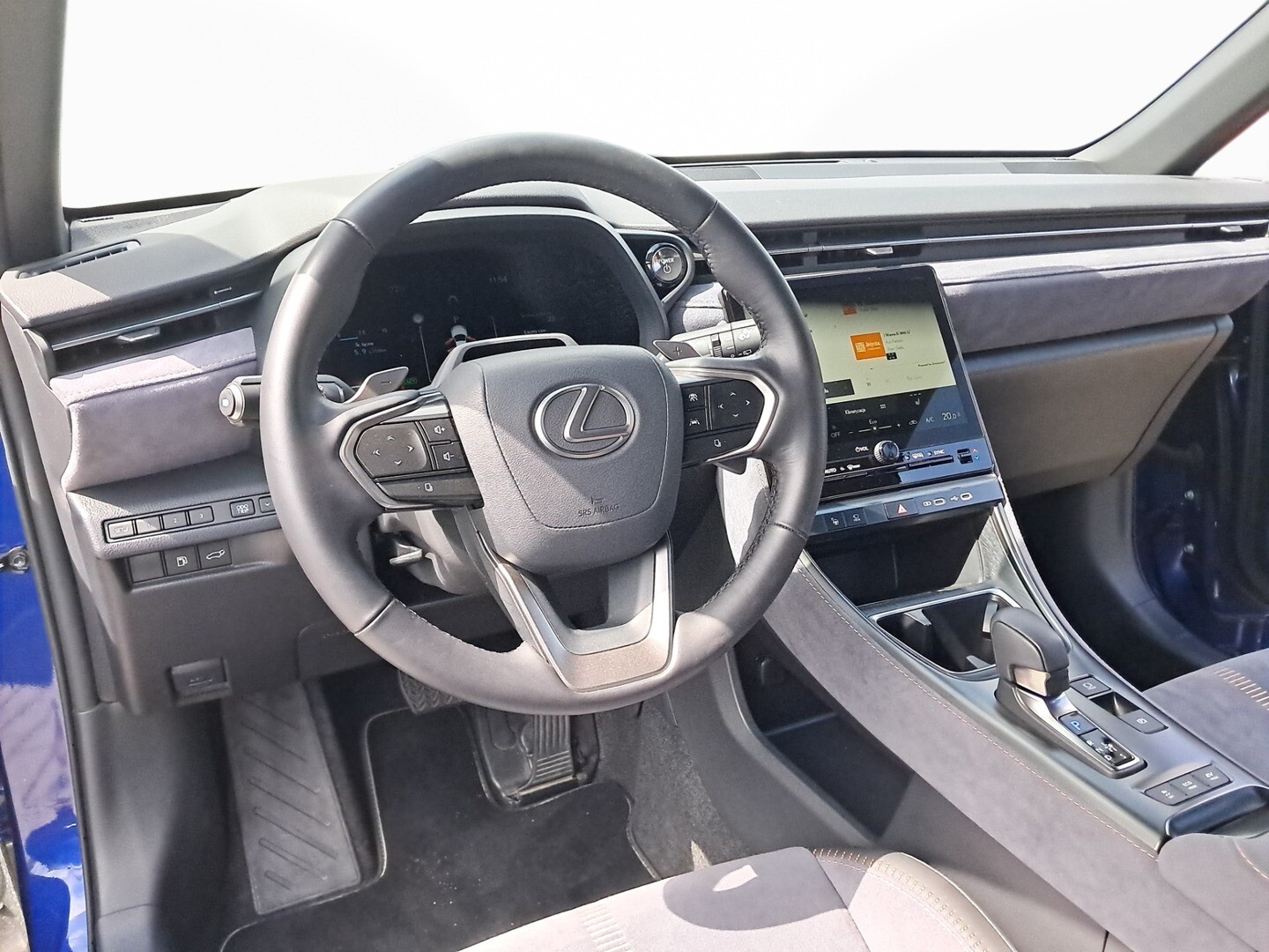 Lexus LBX
