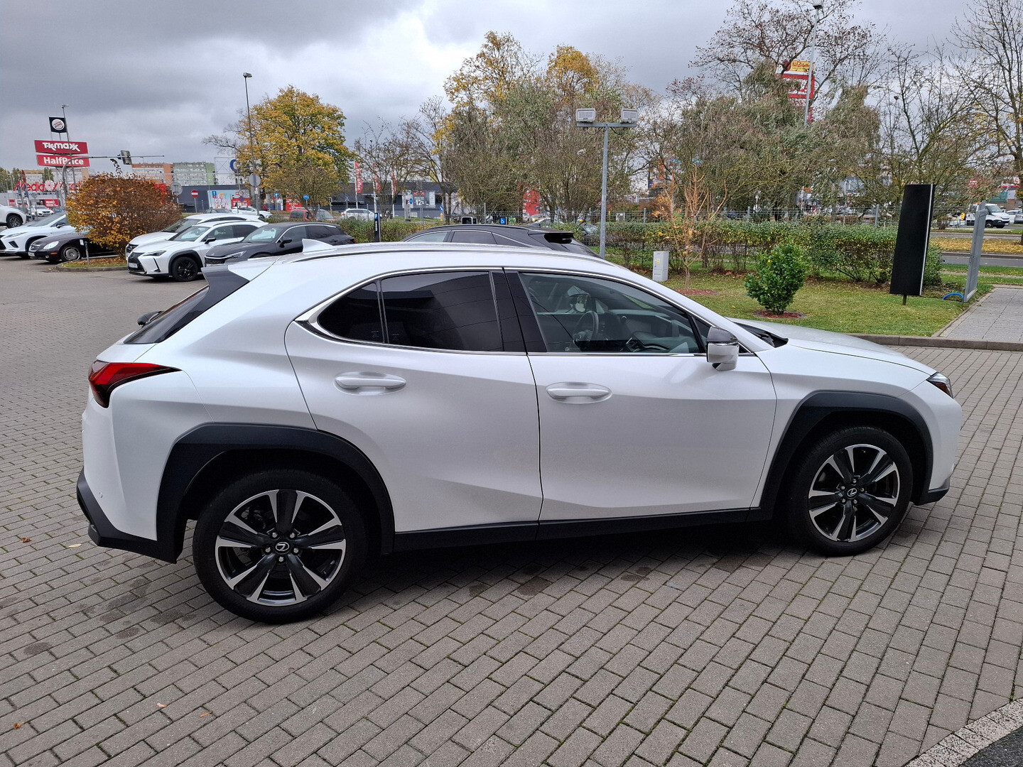 Lexus UX