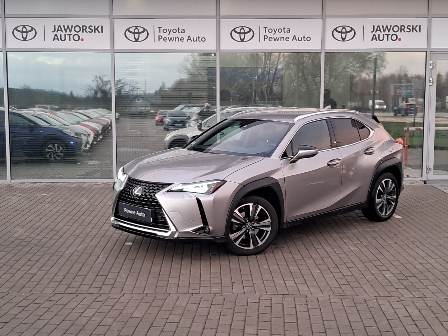 Lexus UX