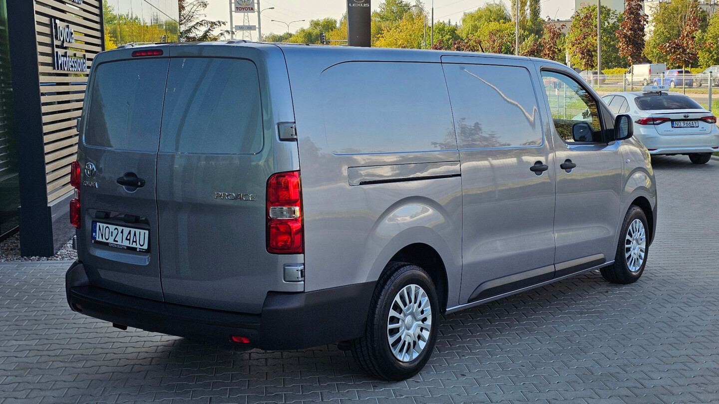 Toyota PROACE