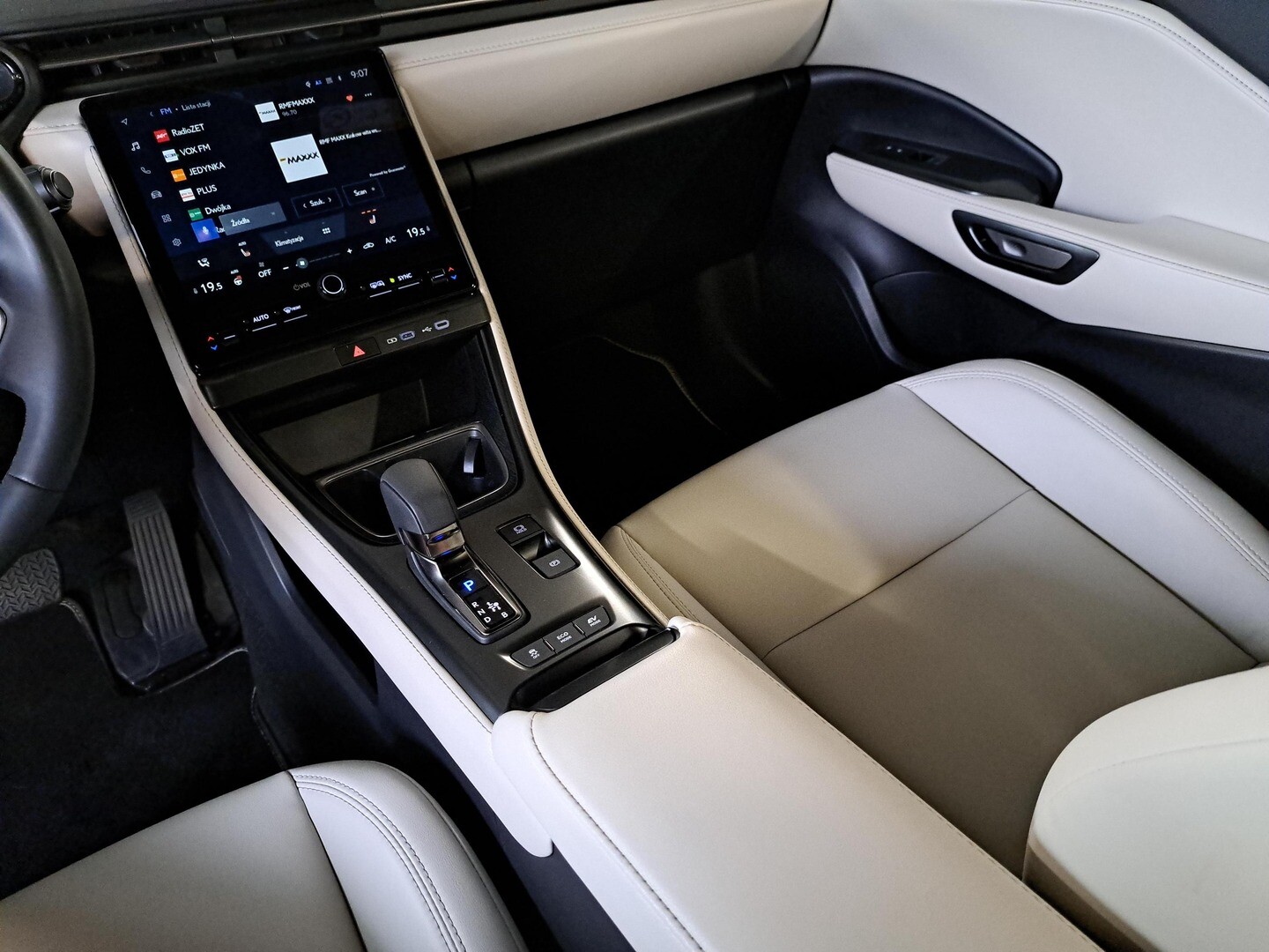 Lexus LBX