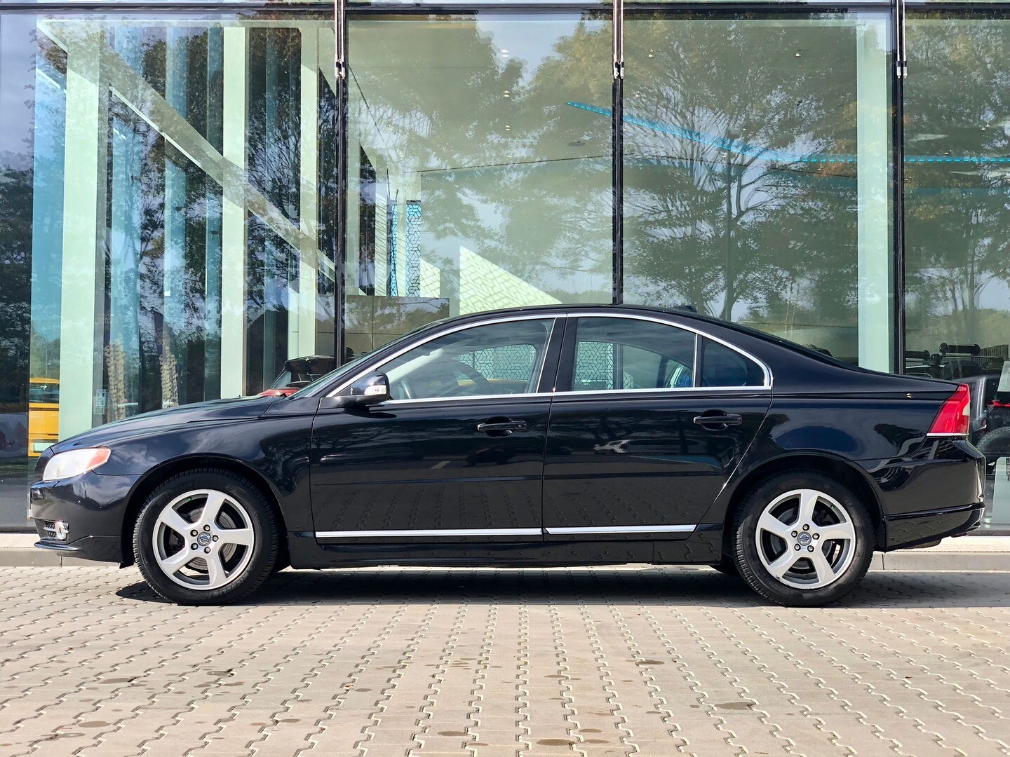 Volvo S80