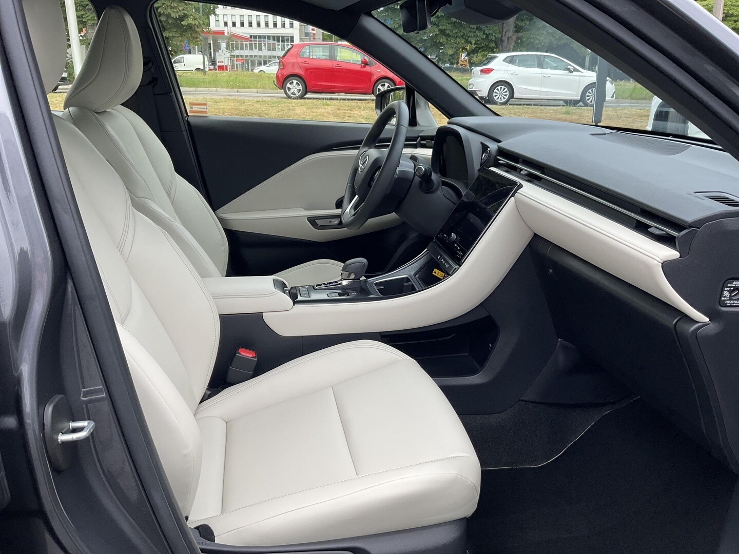 Lexus LBX