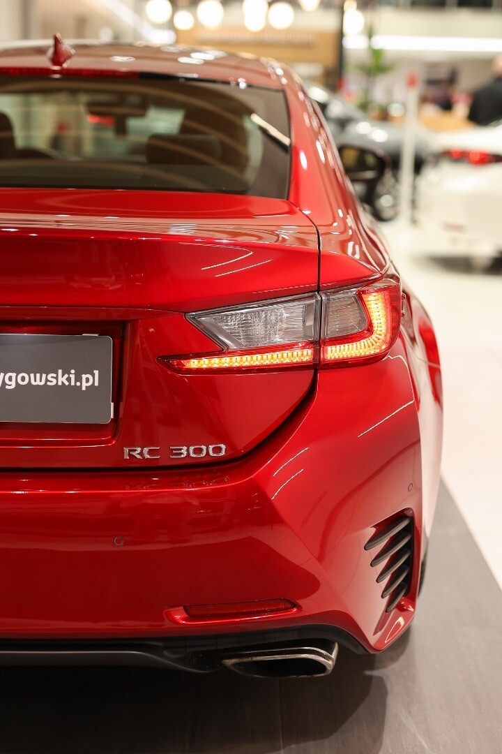Lexus RC