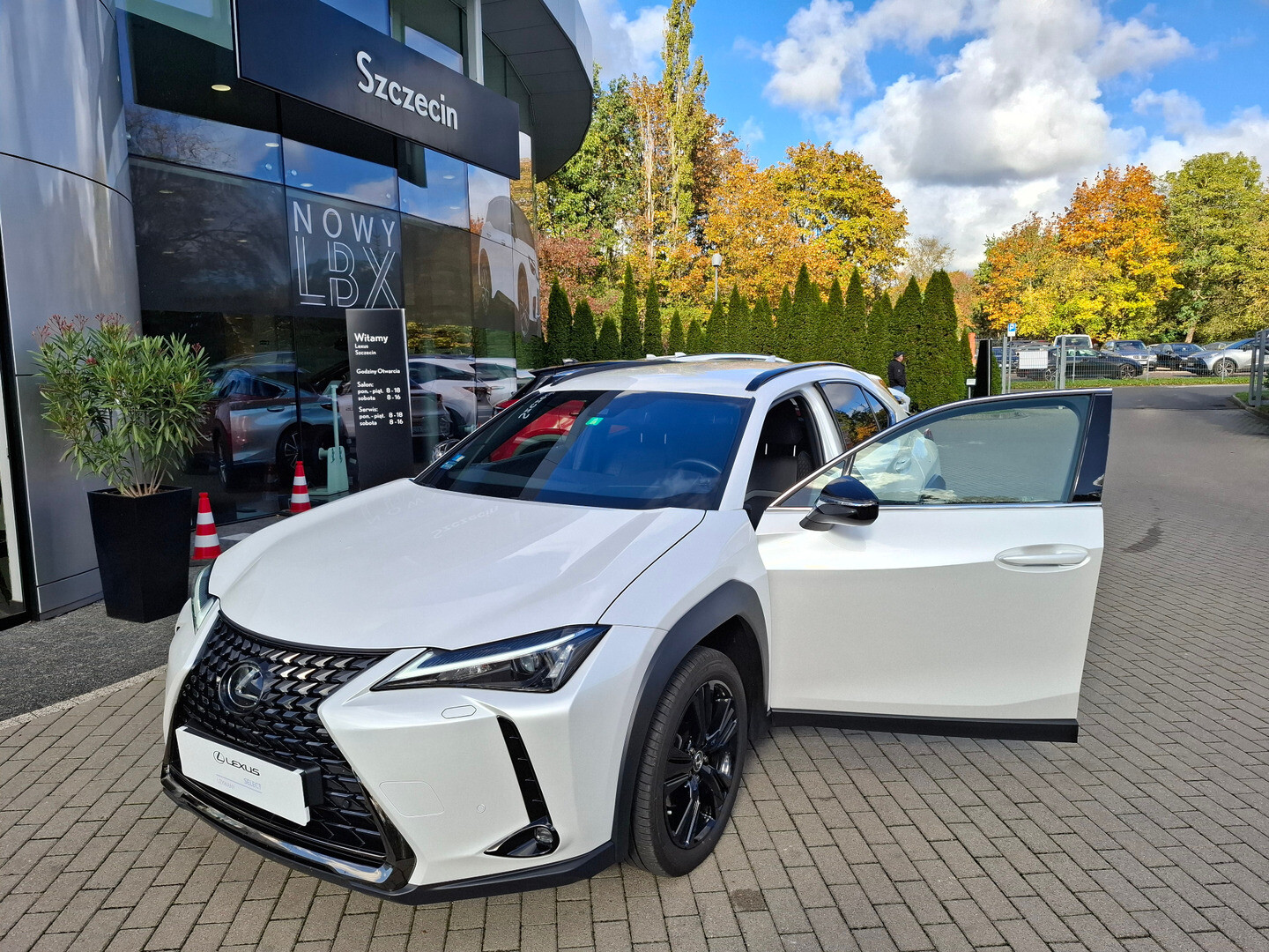 Lexus UX