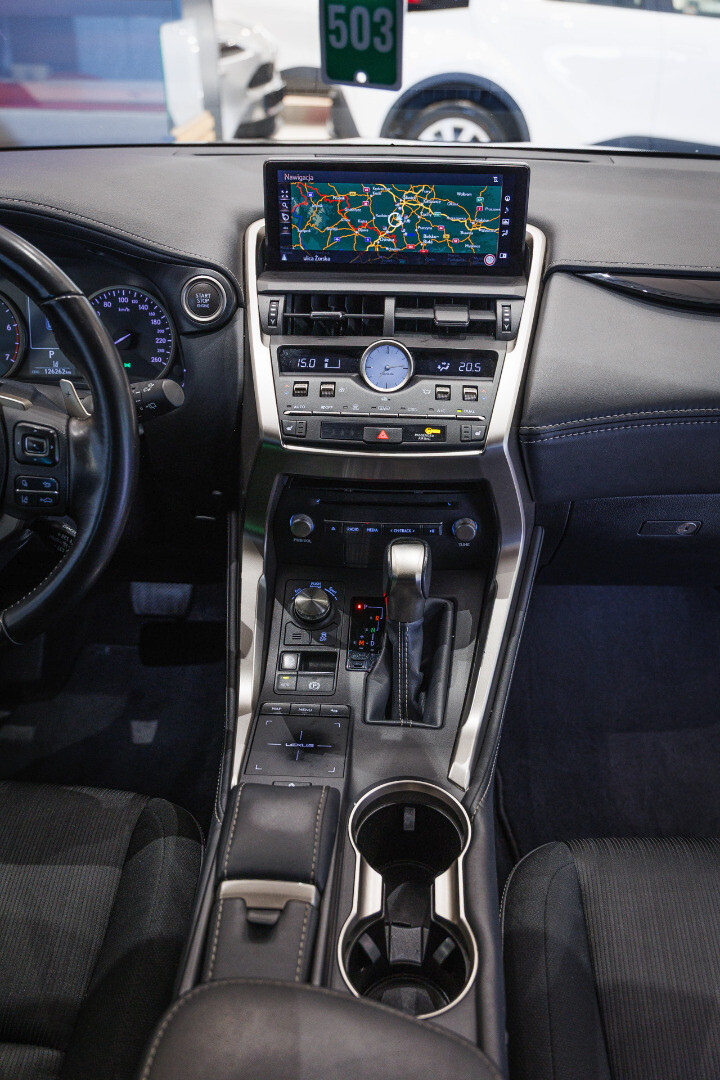 Lexus NX