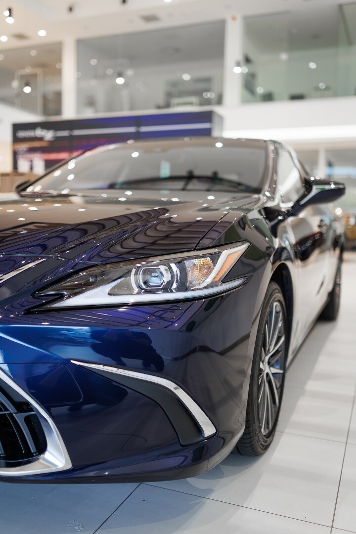 Lexus ES