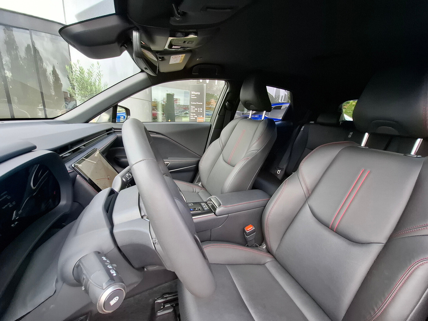 Lexus LBX