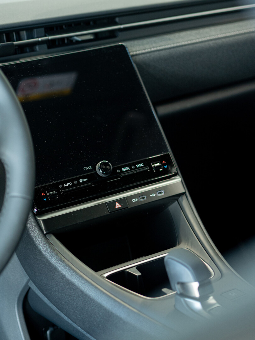 Lexus LBX