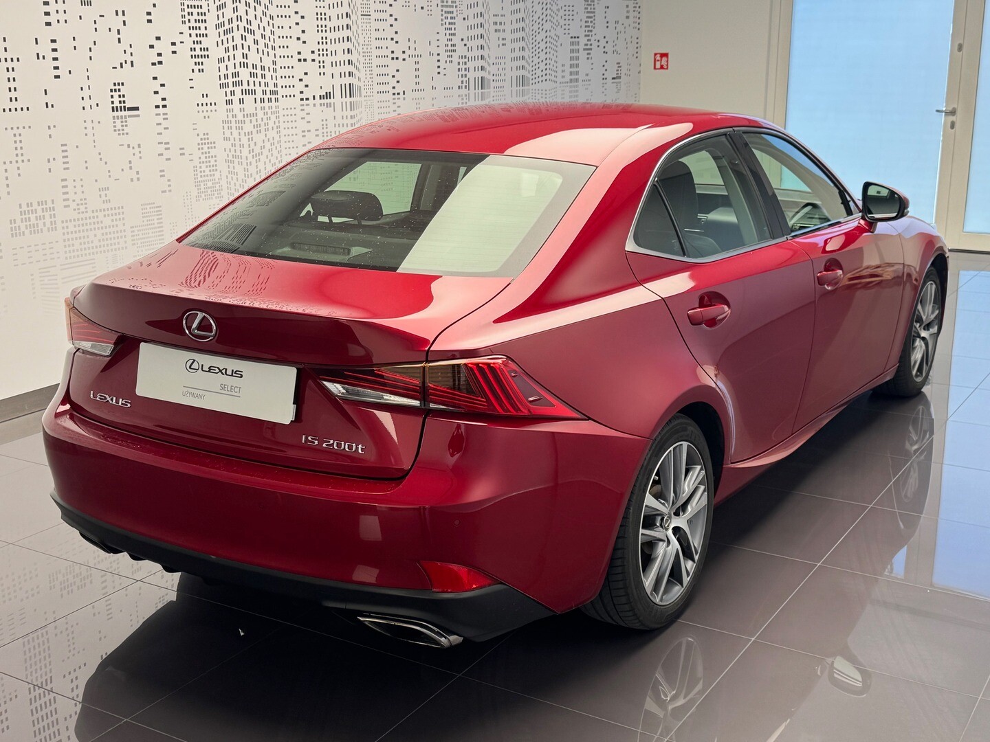 Lexus IS