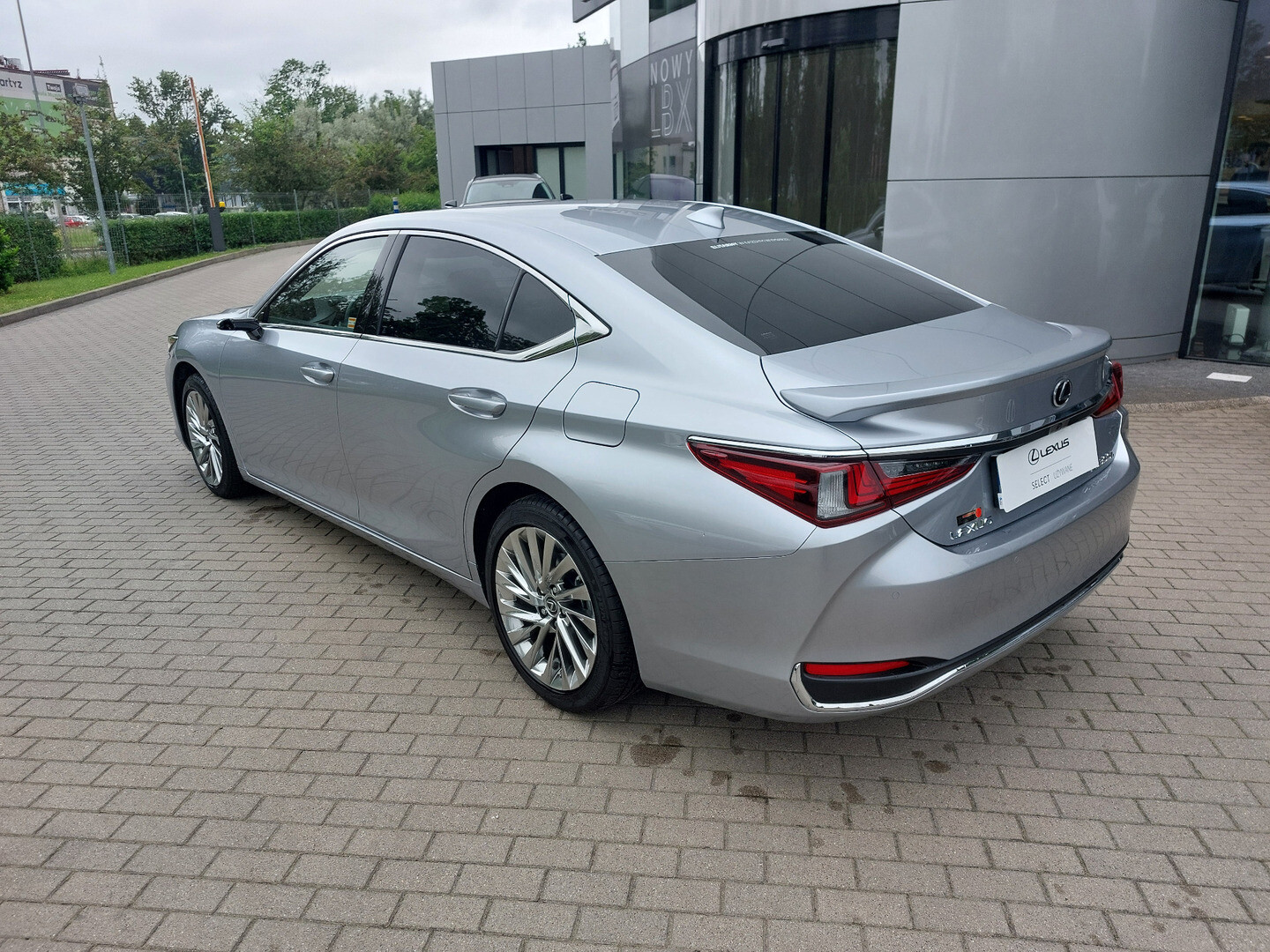 Lexus ES