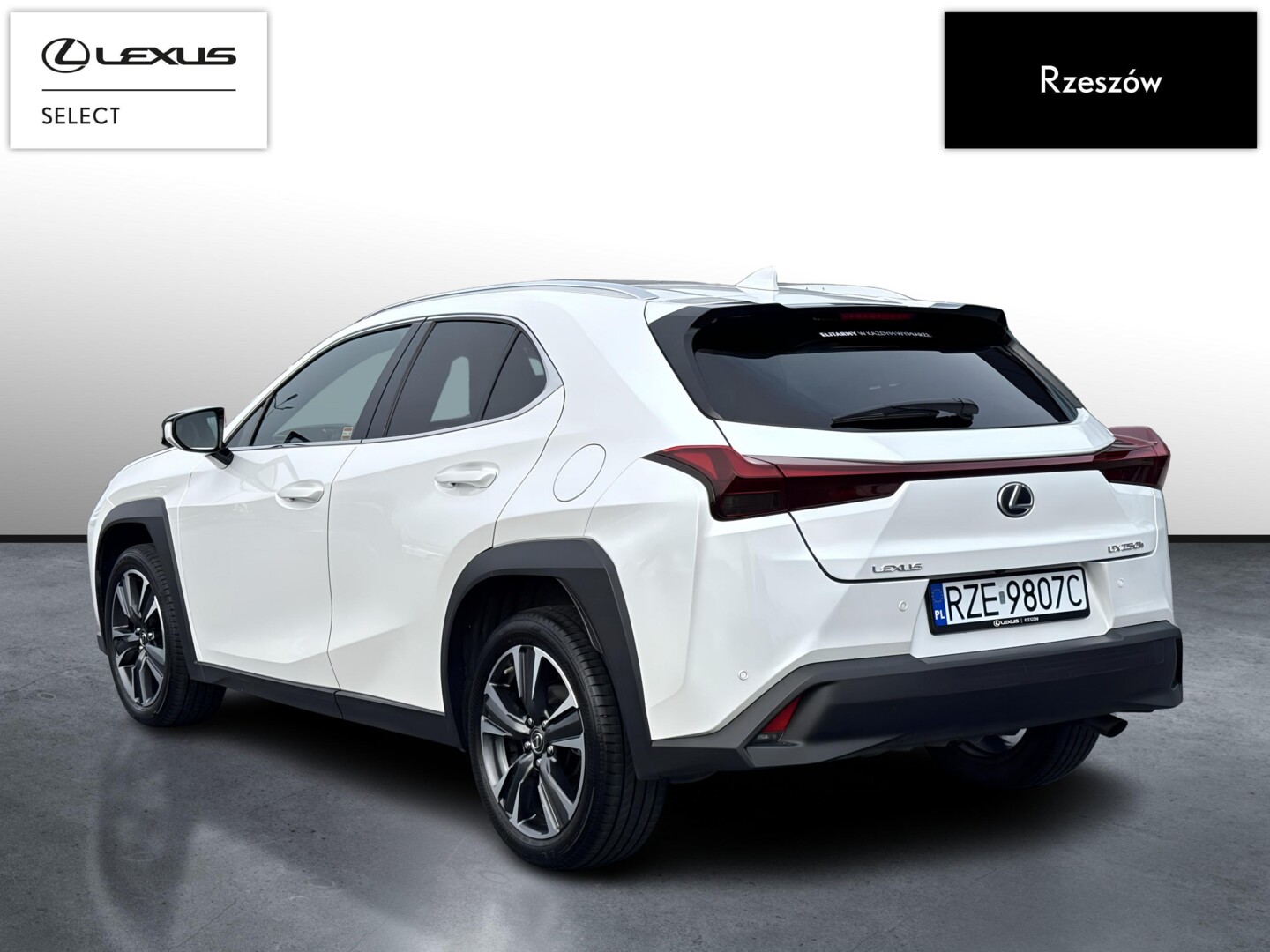 Lexus UX