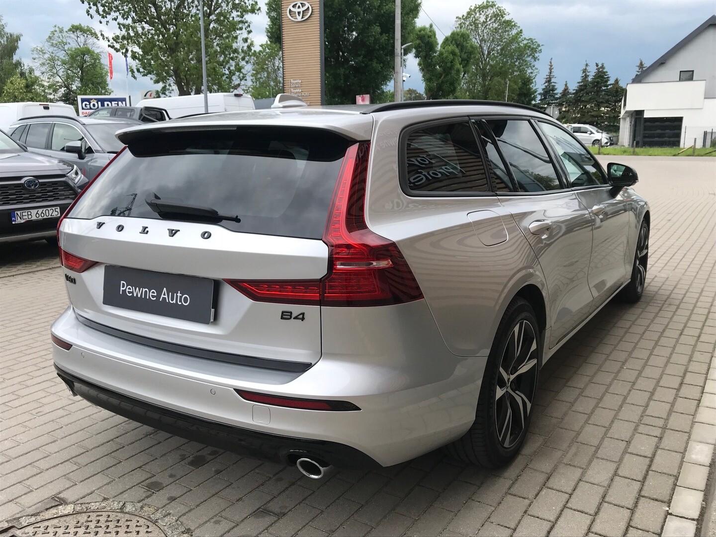Volvo V60