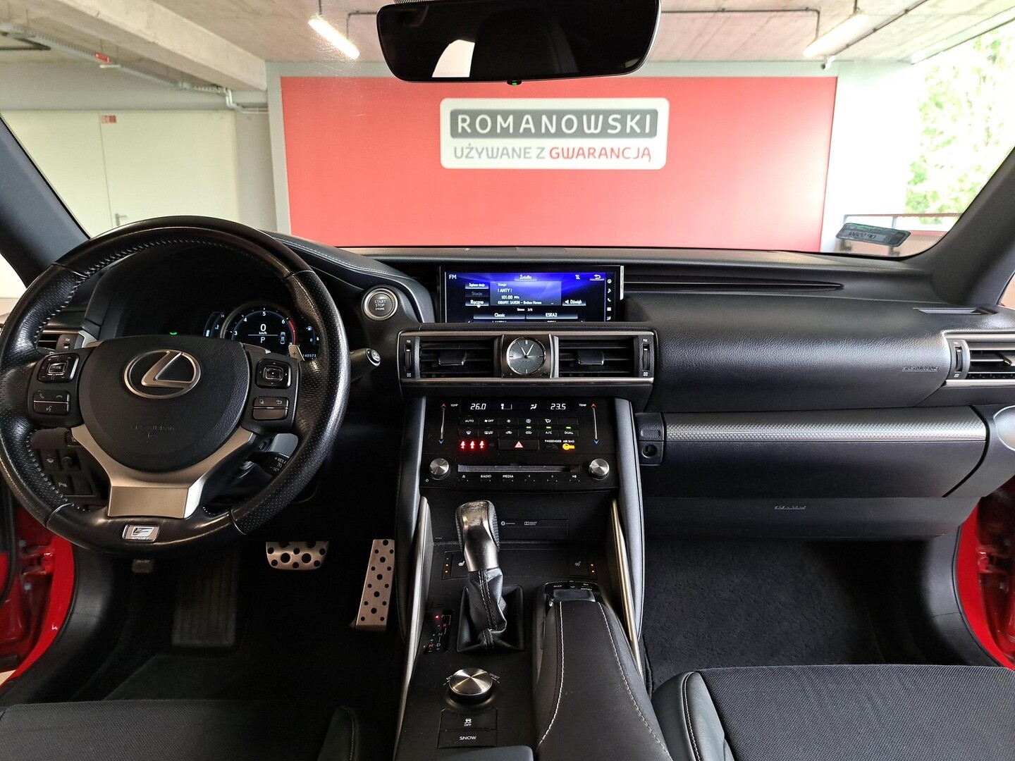 Lexus IS