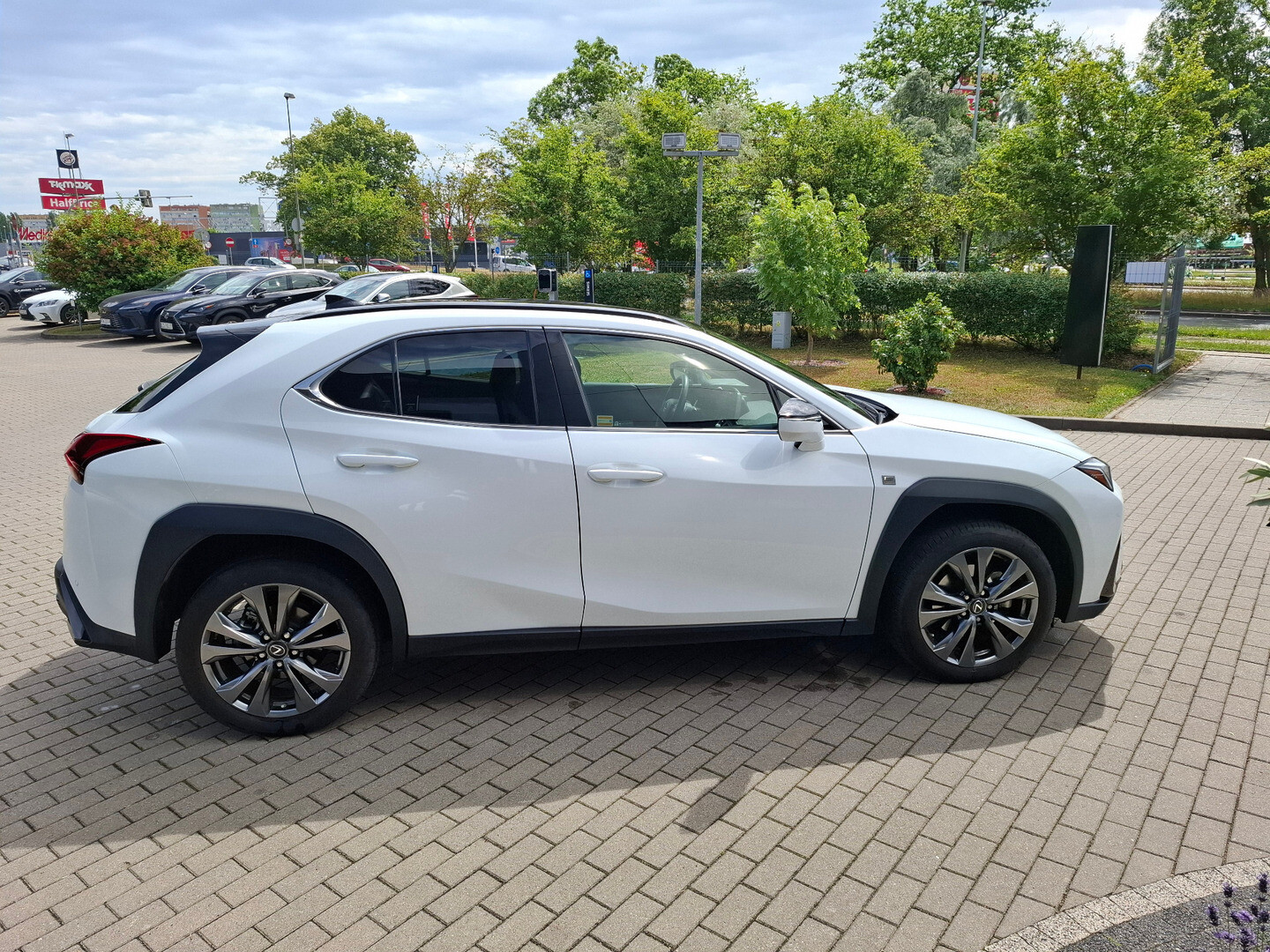 Lexus UX