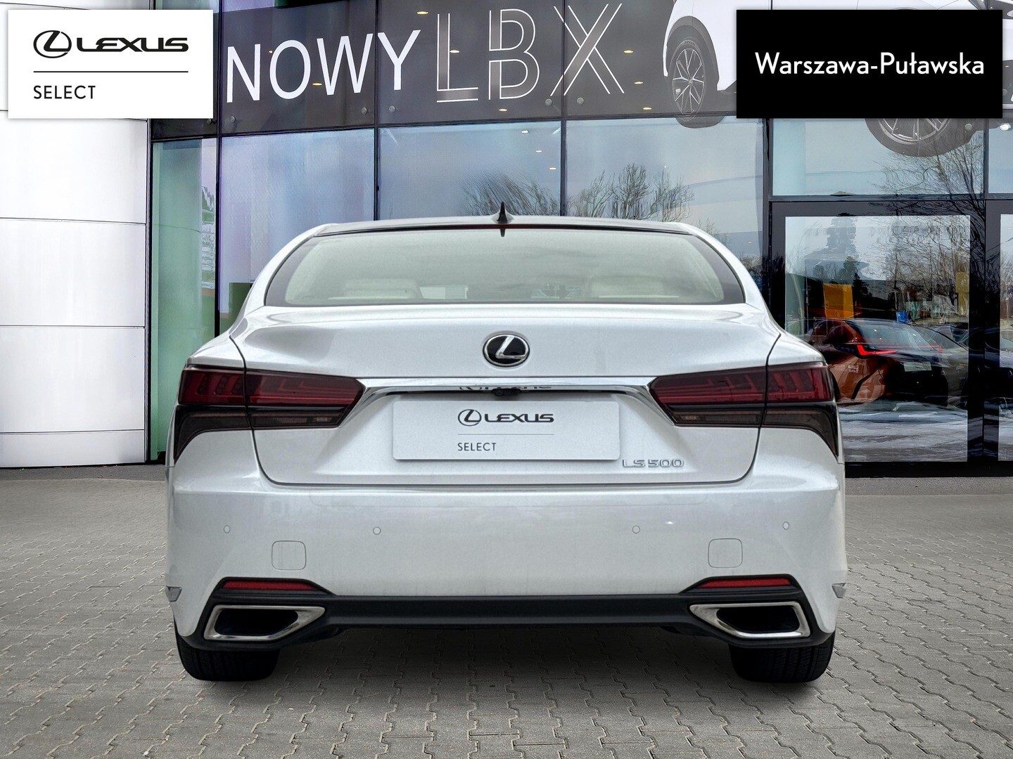 Lexus LS