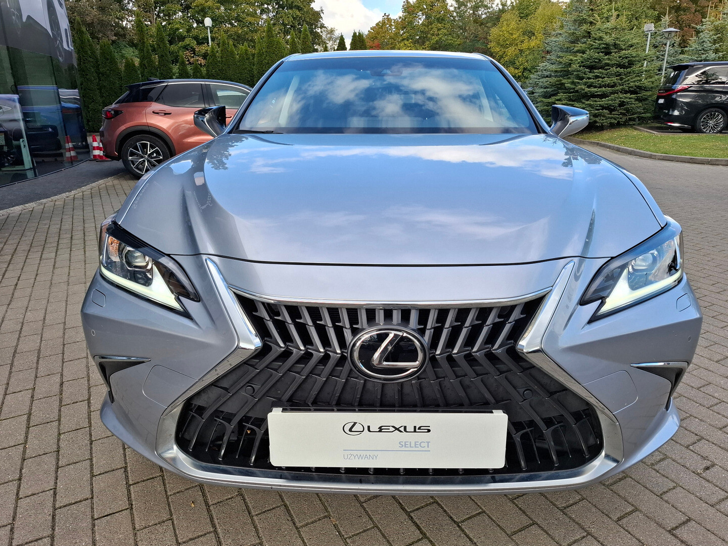 Lexus ES