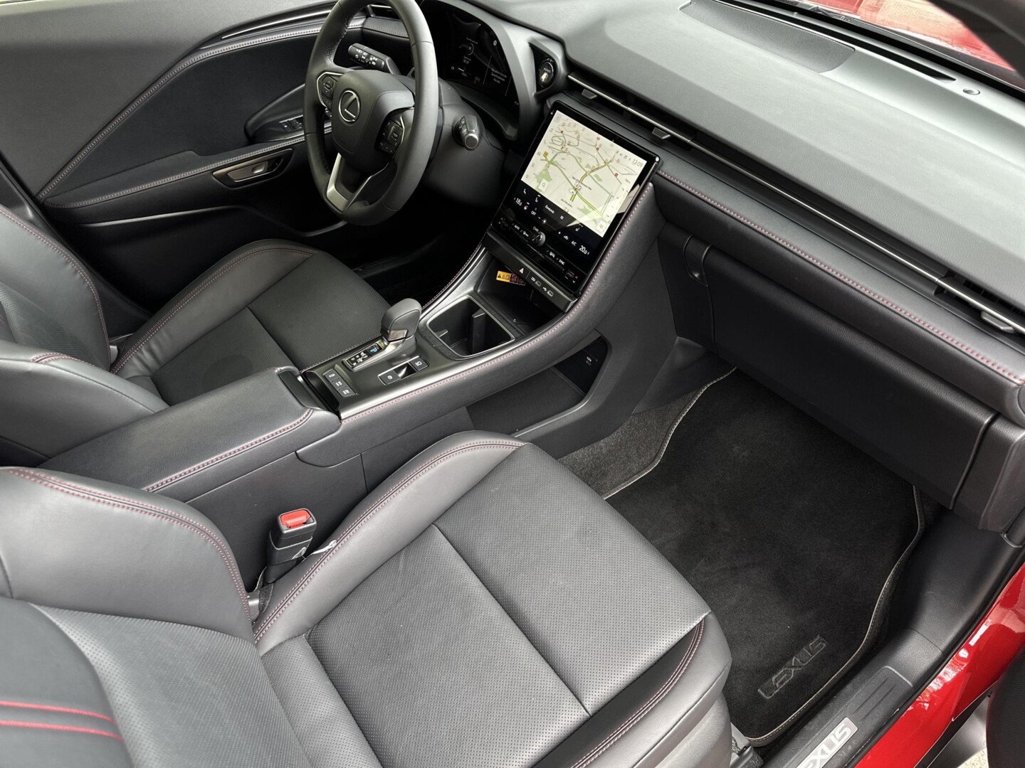Lexus LBX
