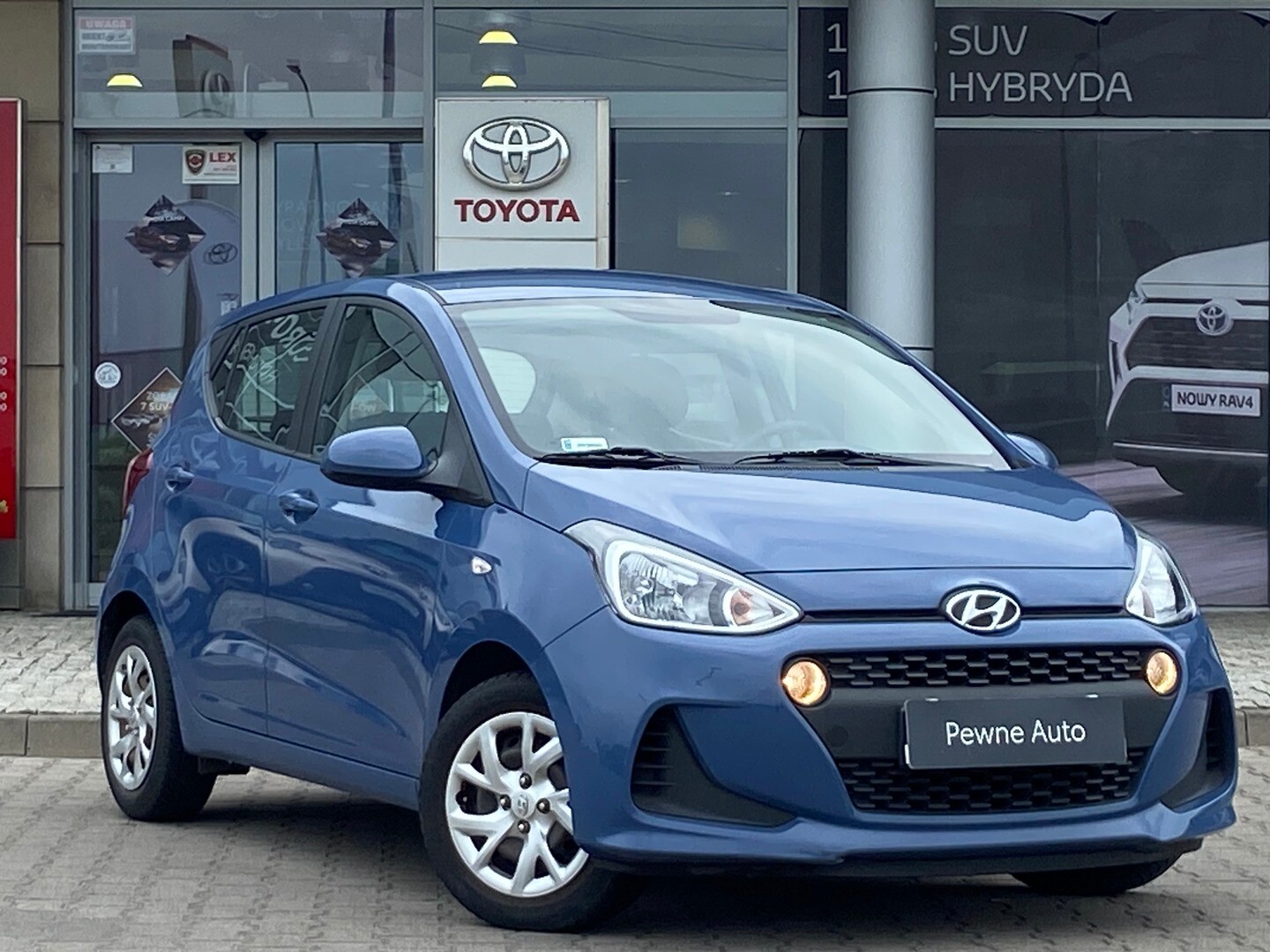 Hyundai i10