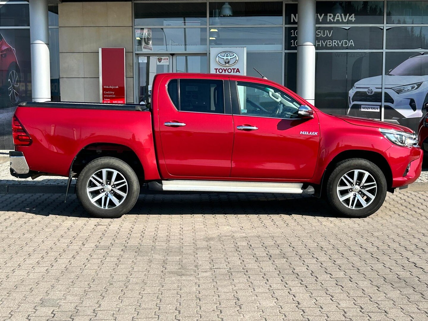 Toyota Hilux